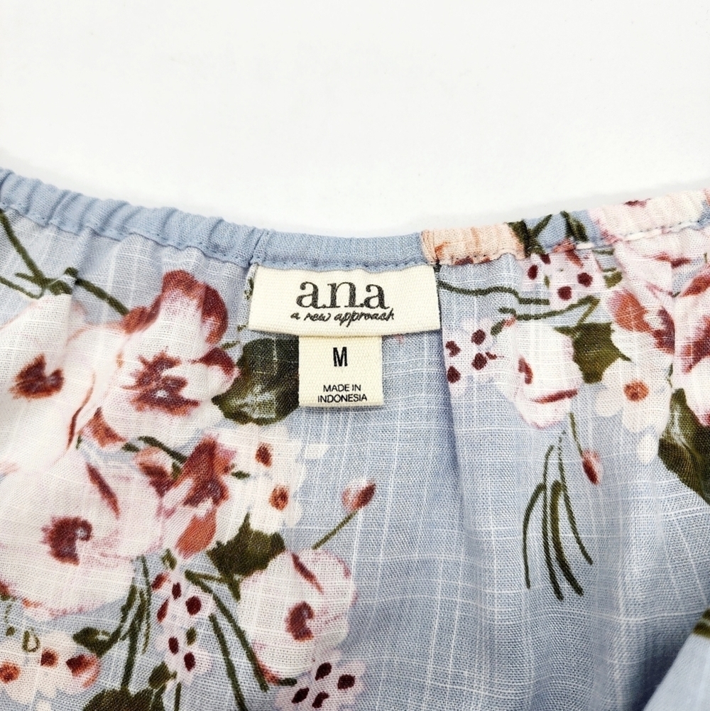 A.n.a Light Blue Floral Puff Short Sleeve Peasant Top - Picture 4 of 5